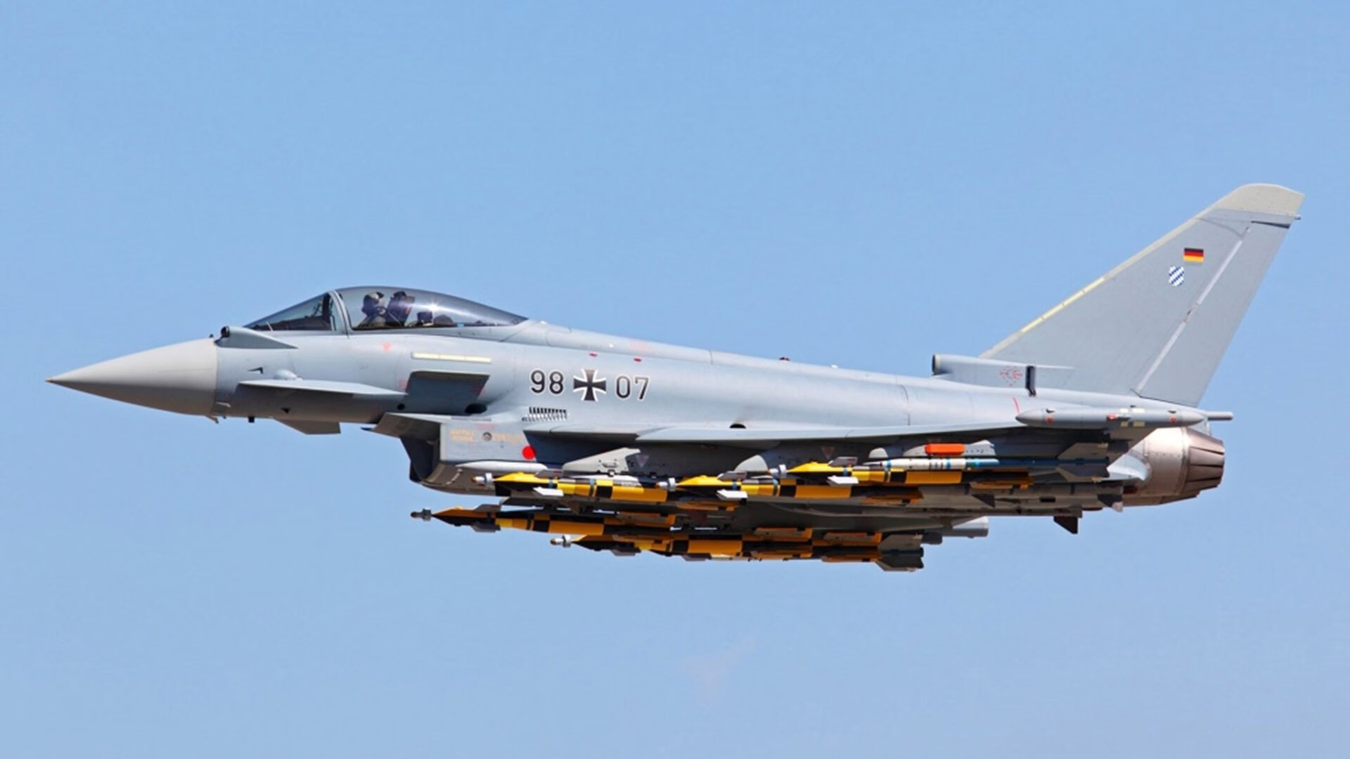 青少年足球基础设施逐步升级,创建优越训练环境,青少年足球训练体系